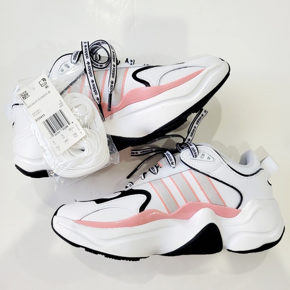 adidas Shoes - NWT Adidas Magmur Women